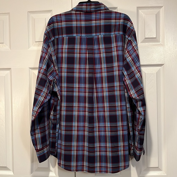 Men’s Chaps Casual Button Down Shirt - Picture 3 of 7